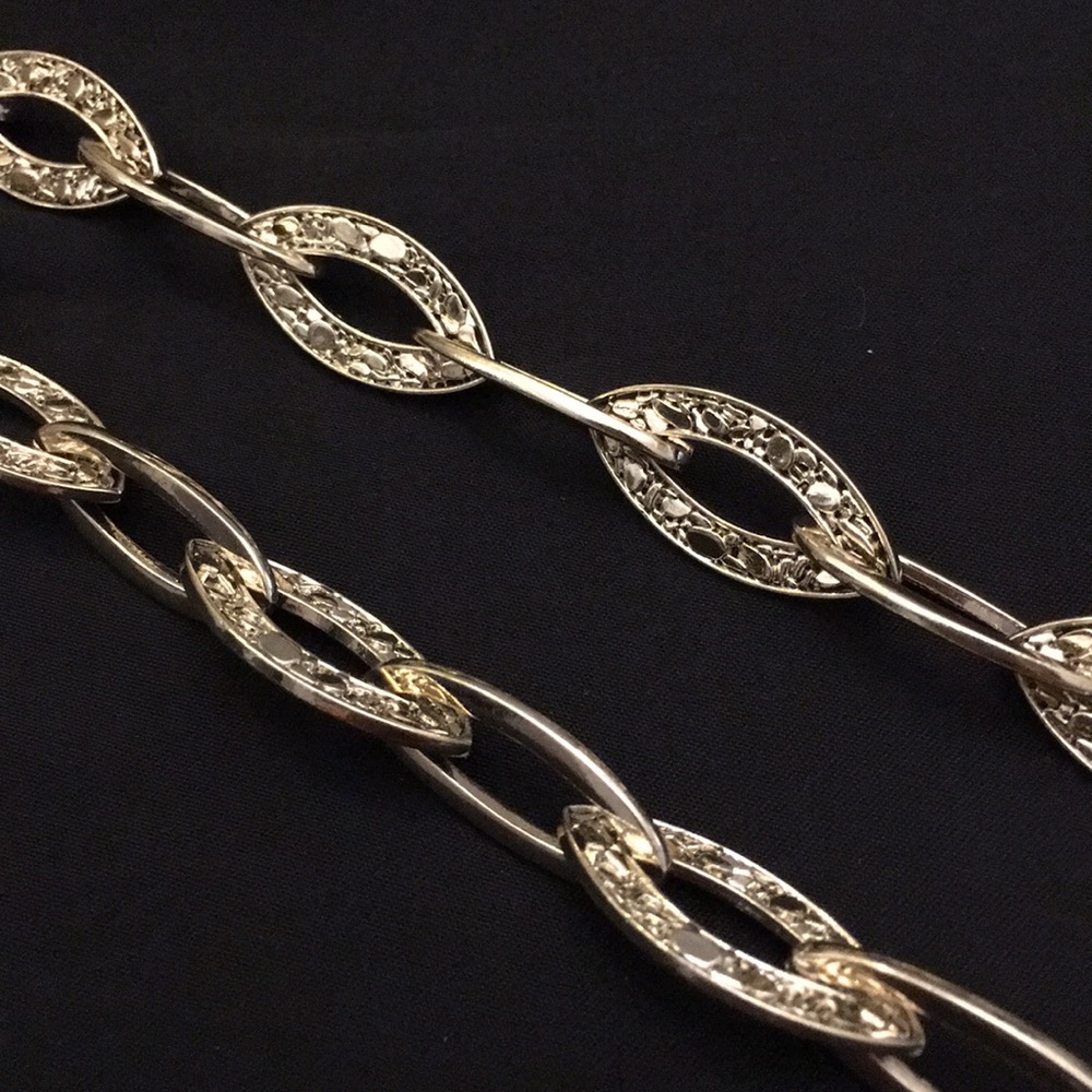 Necklace - Picture 3 of 8
